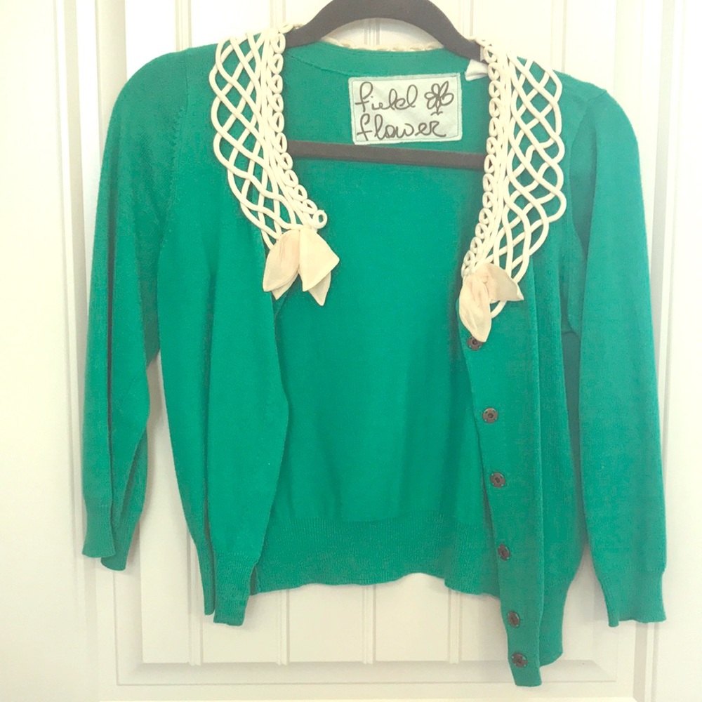 Green crop cardigan with neckline details!